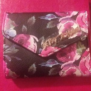 BETSEY JOHNSON WALLET